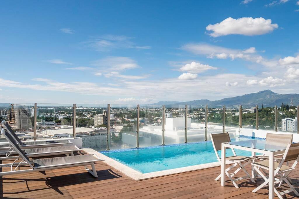 Soha Suites Santiago Gem Rare Find Santiago De Los Caballeros Exterior photo